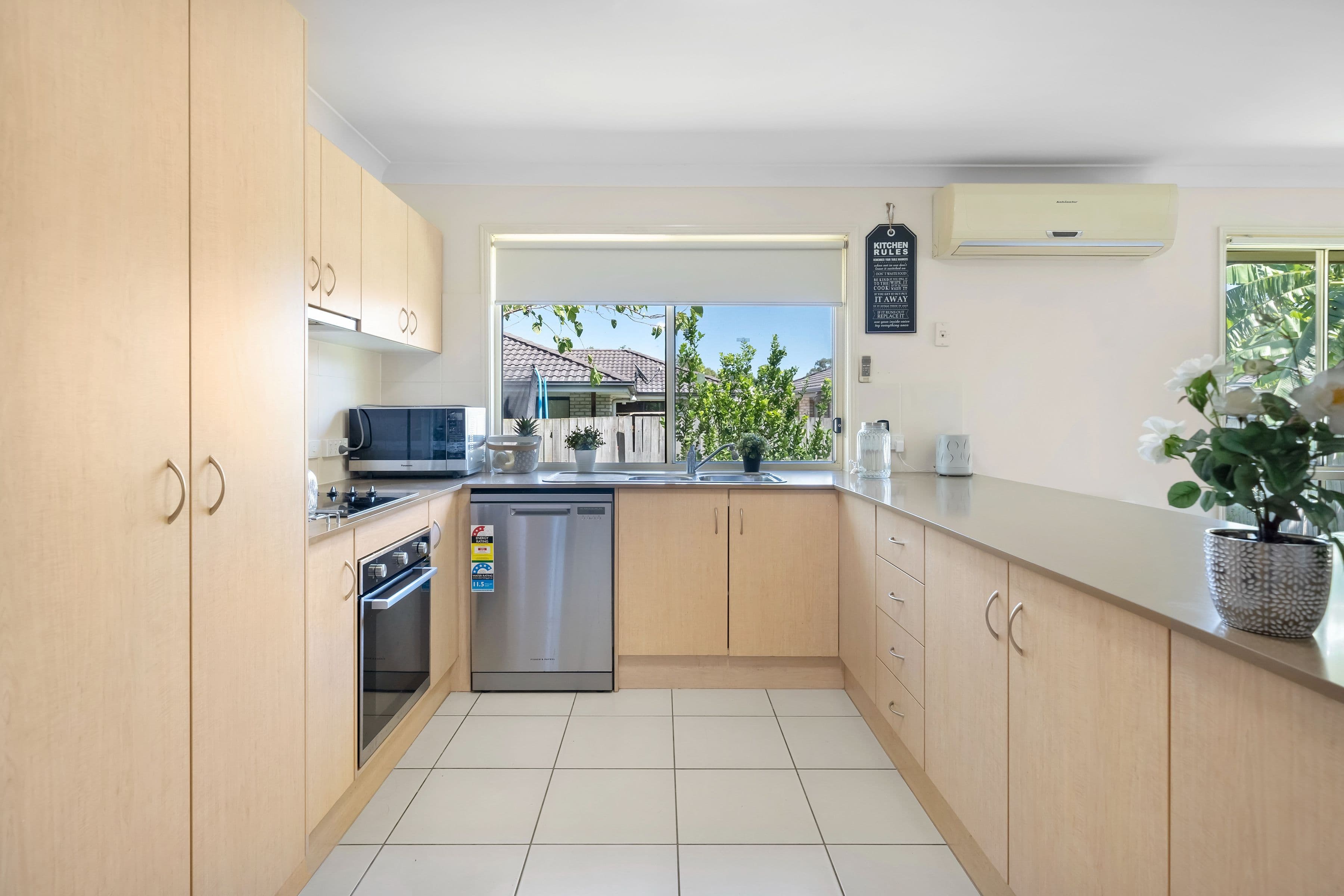 39 Yolla Street, Eagleby QLD 4207, Eagleby - Thumbnail 4