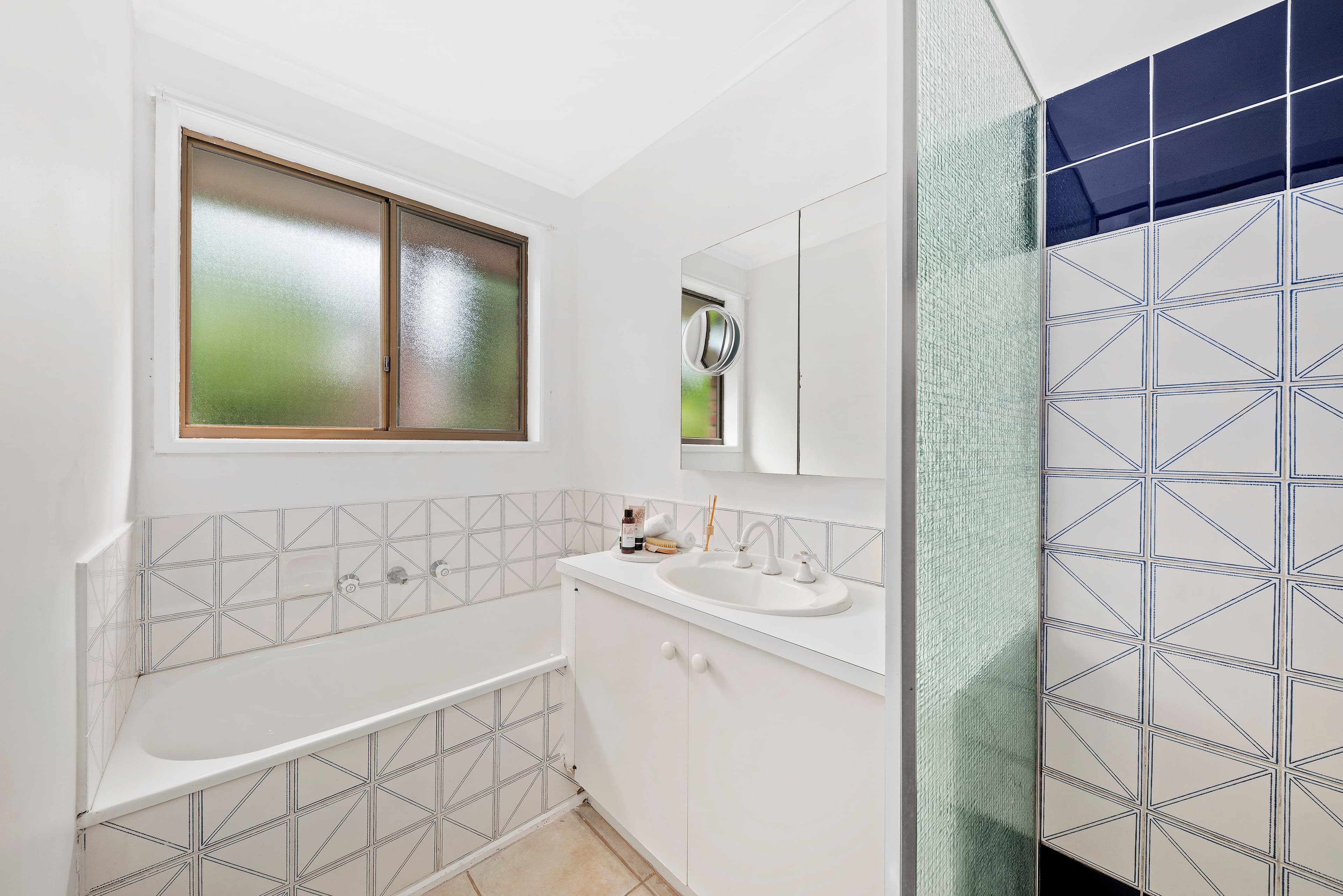 1/2 Scovell Crescent, Maidstone - Thumbnail 7