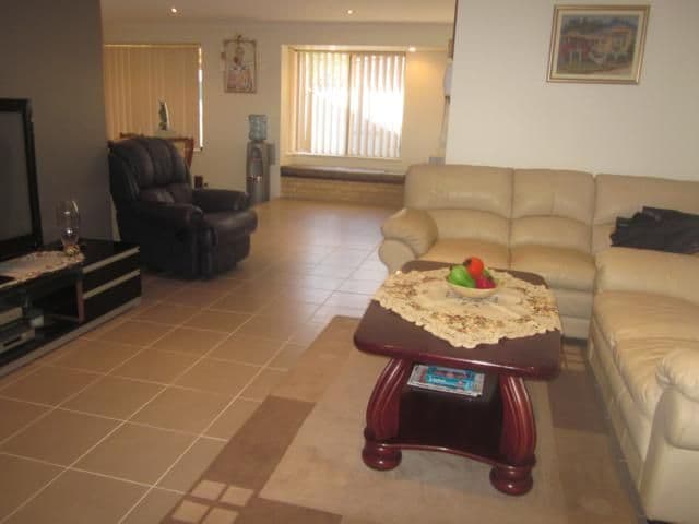121 Bluegum Road, BEECHBORO WA 6063, Beechboro - Thumbnail 4