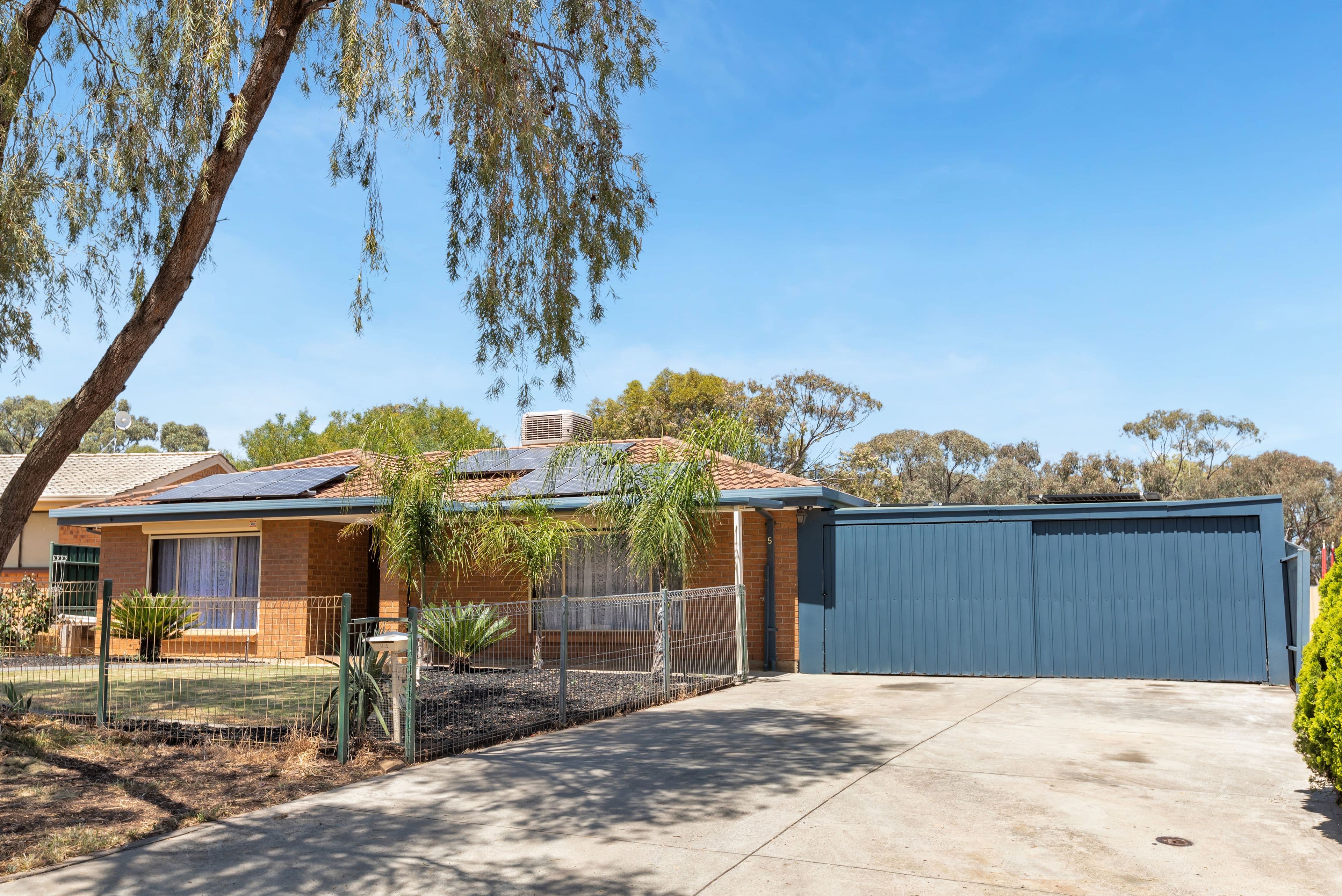 5 Venice Court, Craigmore SA 5114, Craigmore - Thumbnail 2
