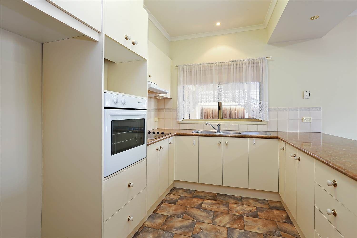 1A Warwick Street, NEWTOWN VIC 3220, Newtown - Thumbnail 3