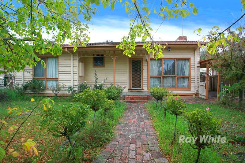 10 Ericksen Street, SPRINGVALE VIC 3171, Springvale - Image 1