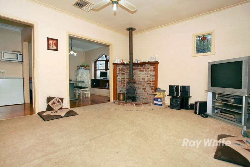 10 Ericksen Street, SPRINGVALE VIC 3171, Springvale - Thumbnail 8