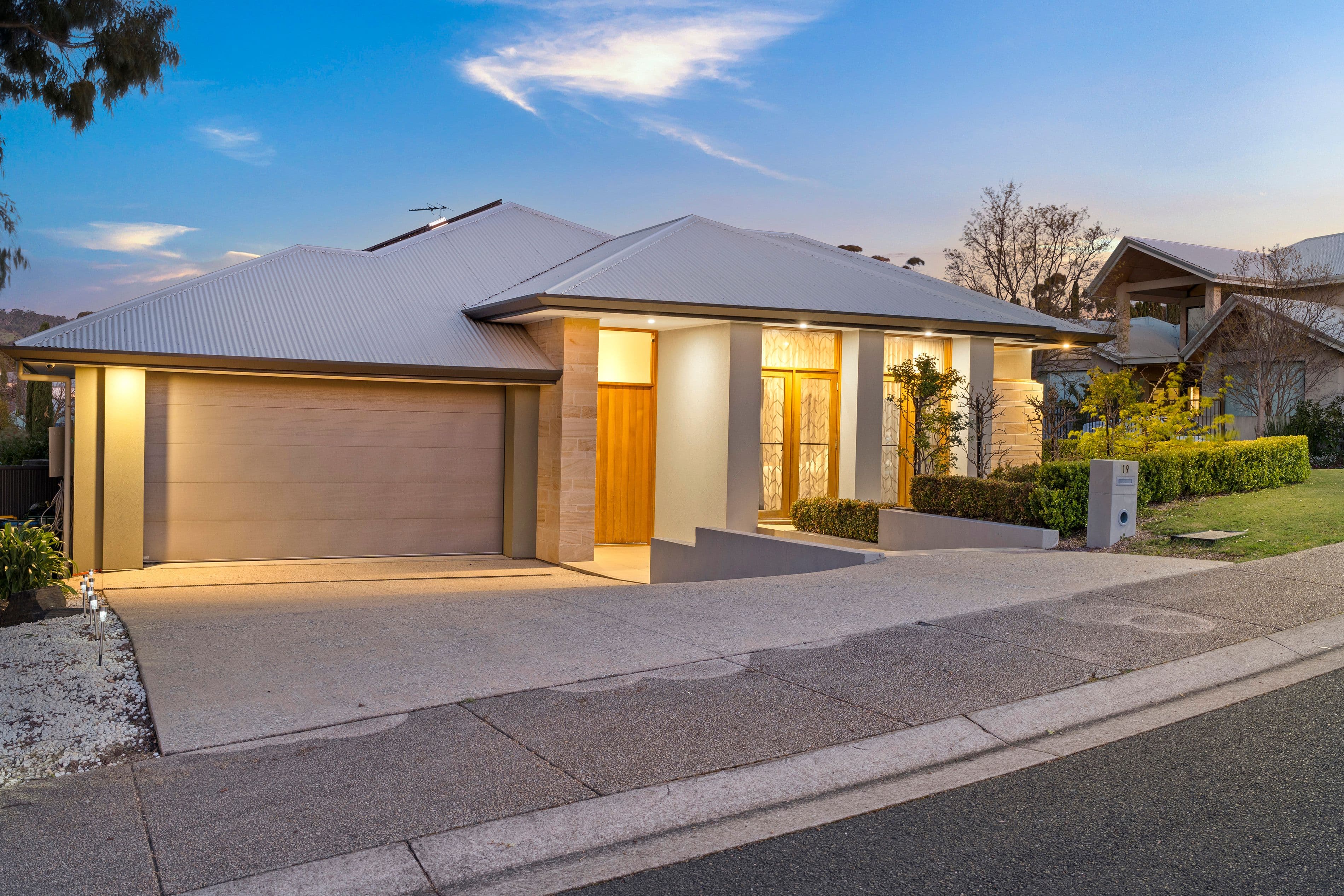 19 Dawbiney Avenue, Craigburn Farm SA 5051, Craigburn Farm - Thumbnail 2