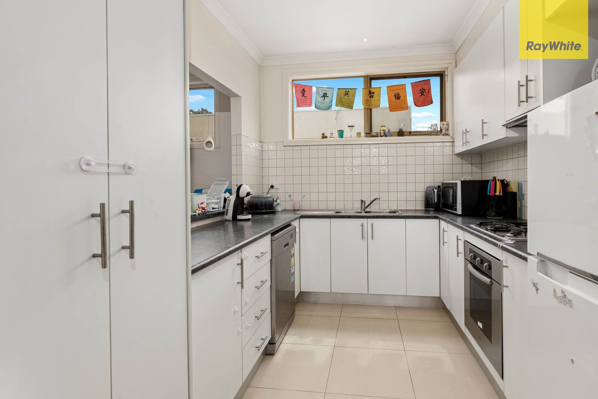 2 McArthur Avenue, St Albans VIC 3021, St Albans - Thumbnail 3
