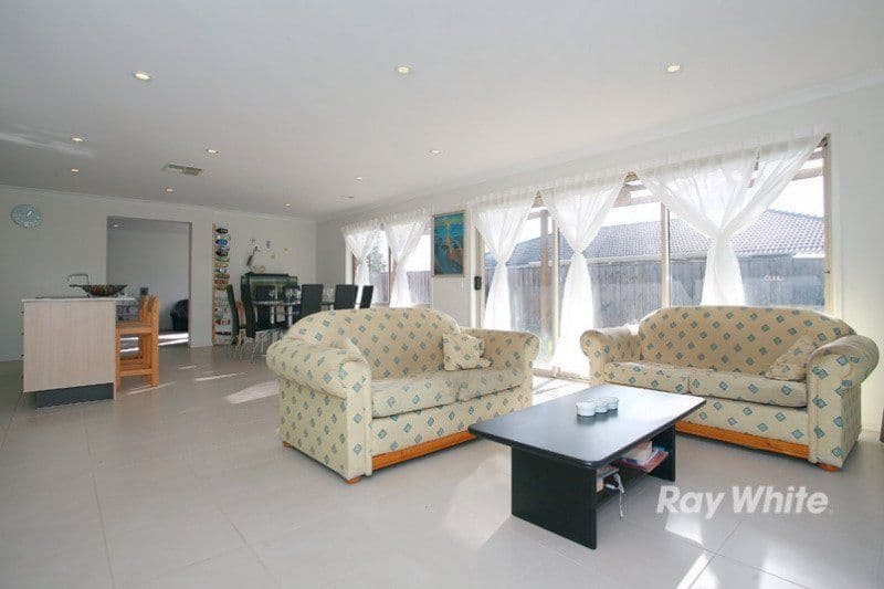 28 Yammerbook Way, CRANBOURNE VIC 3977, Cranbourne East - Thumbnail 7