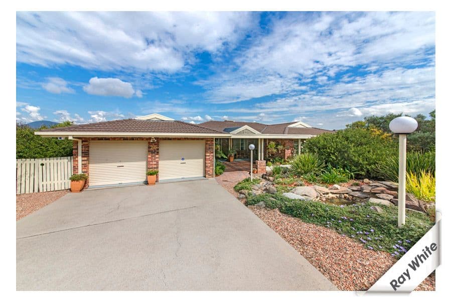 20 Russell Drysdale Crescent, CONDER ACT 2906, Conder - Thumbnail 2