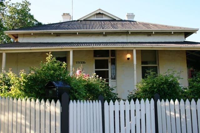 9 Harriett Street, CLARE SA 5453, Clare - Image 1