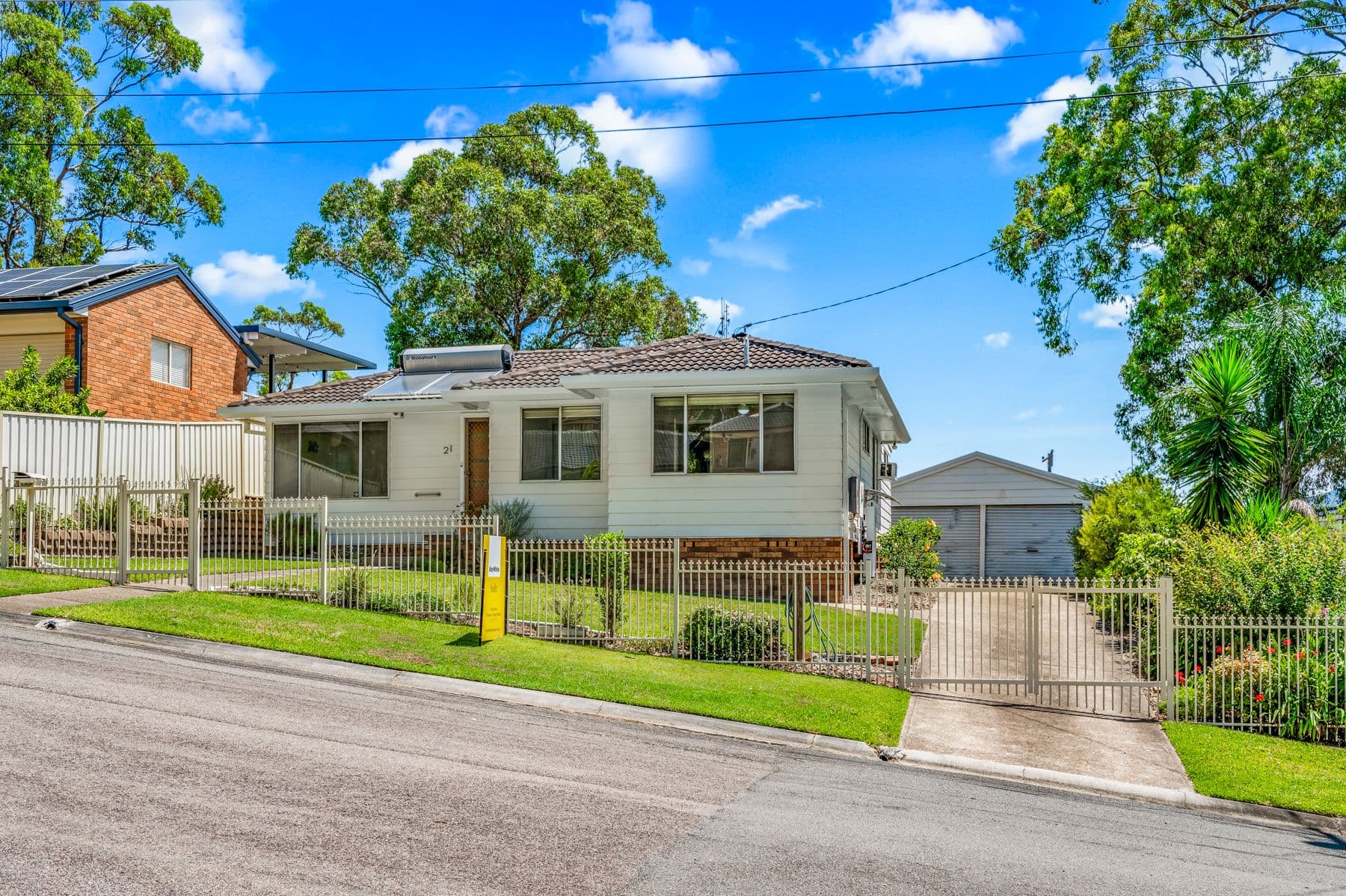 21 Bolton Close, Bolton Point NSW 2283, Bolton Point - Image 1