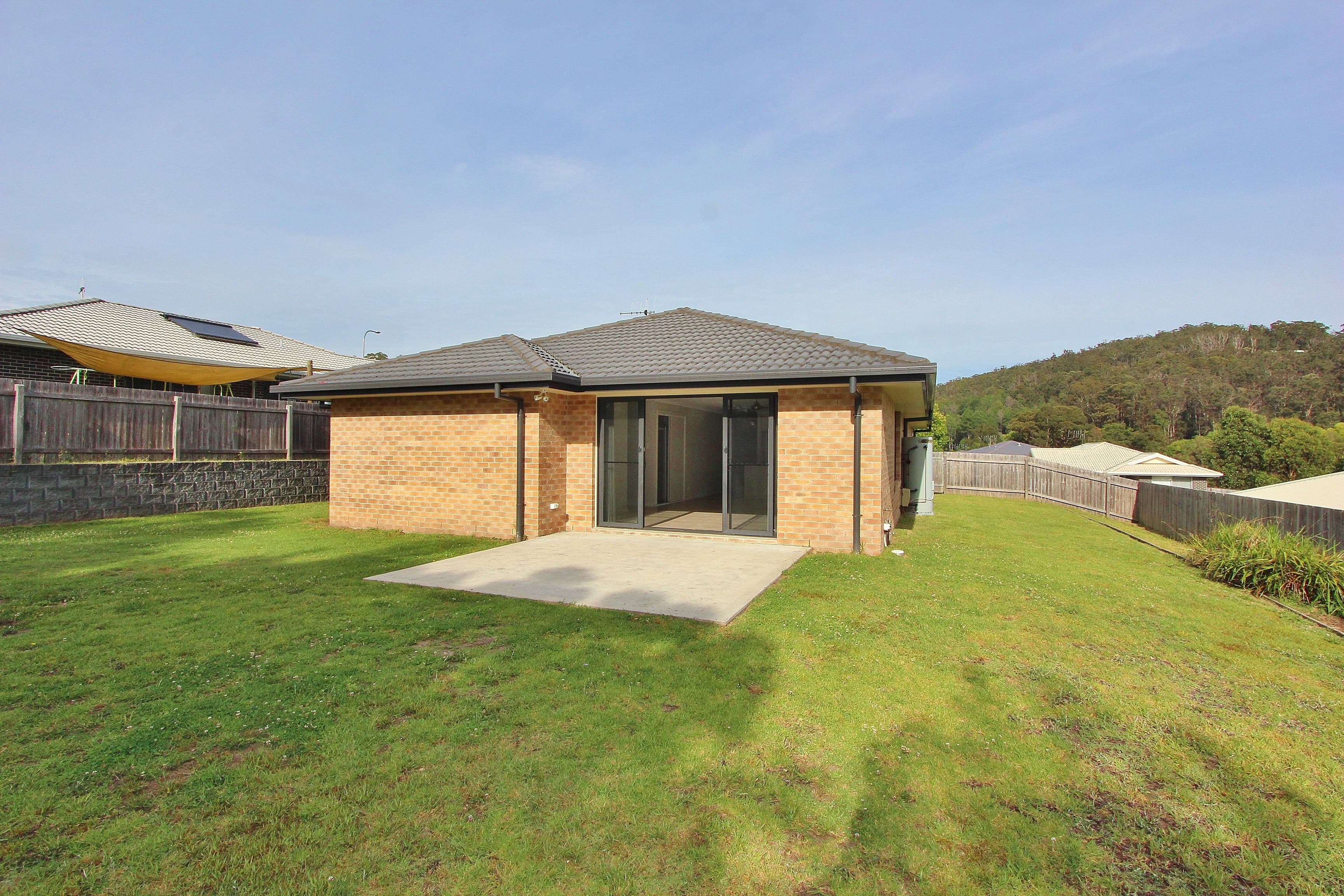 50 Cleone Drive, Kendall, Kendall - Thumbnail 6