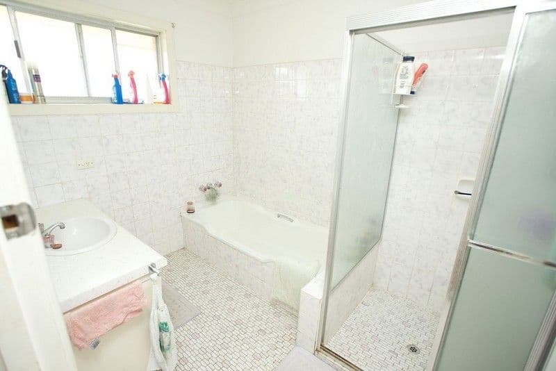 153 Mt Gravatt-Capalaba Road, UPPER MOUNT GRAVATT QLD 4122, Upper Mount Gravatt - Thumbnail 4