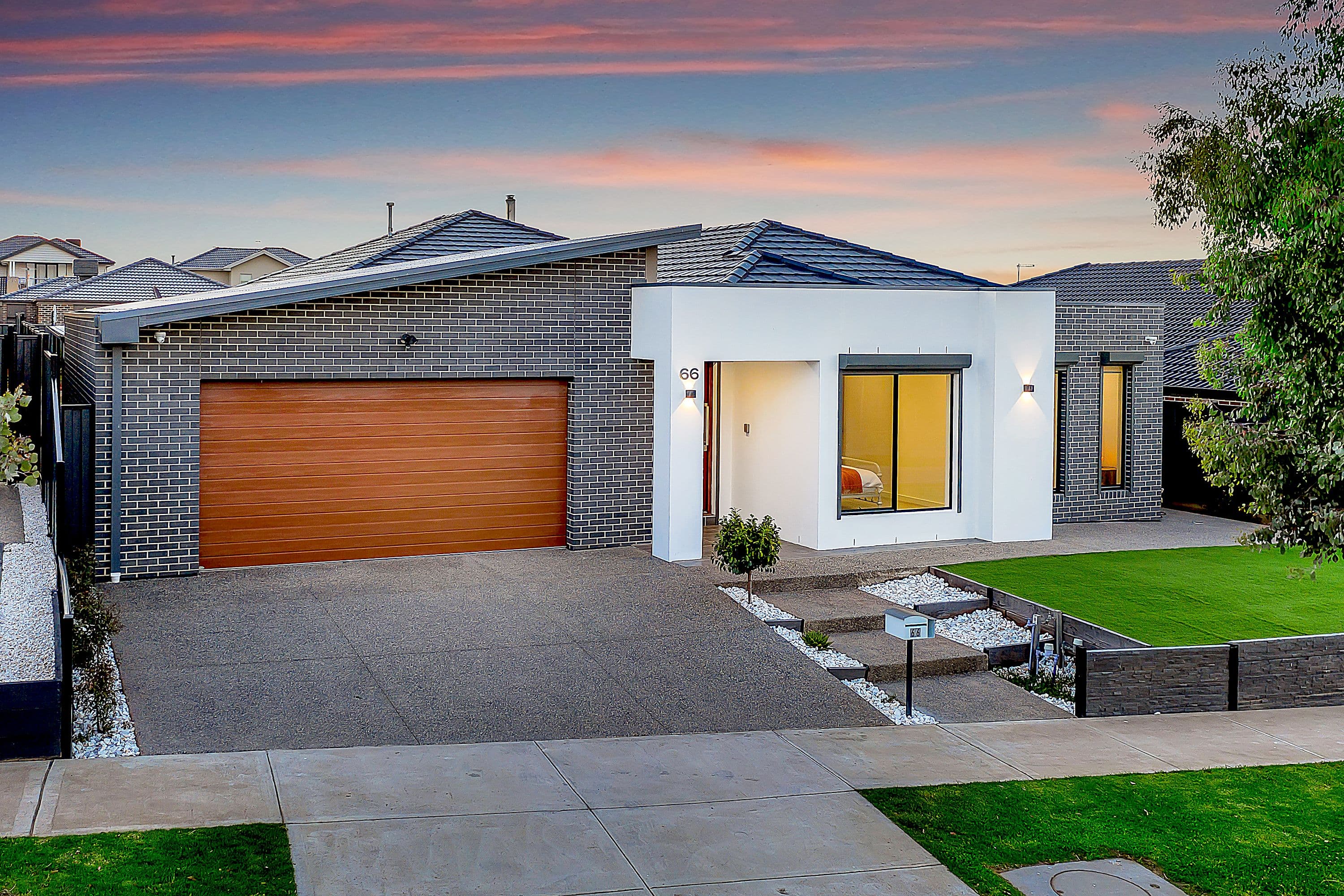 66 Clopton Rise, Craigieburn VIC 3064, Craigieburn - Thumbnail 2