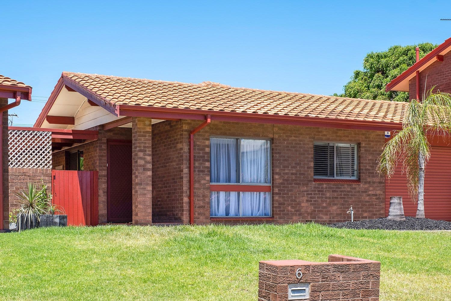 8 Connaught Street, Grange SA 5022, Grange - Thumbnail 2