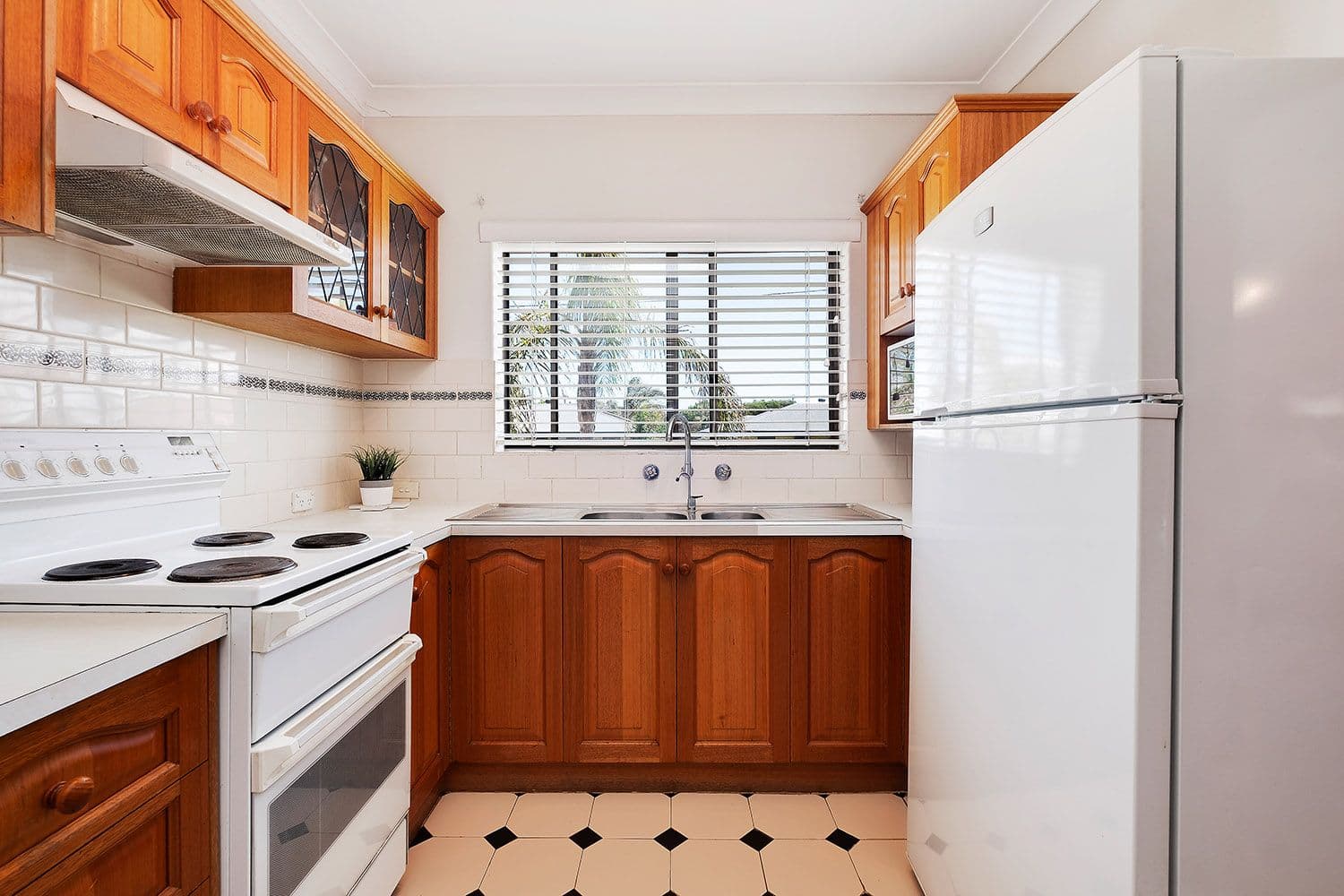8 Connaught Street, Grange SA 5022, Grange - Thumbnail 5