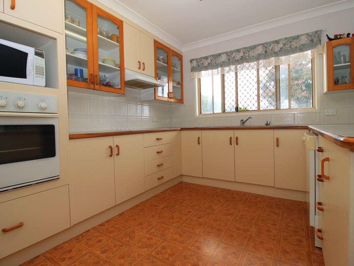 23B Crendon Street, Emerald QLD 4720, Emerald - Thumbnail 3
