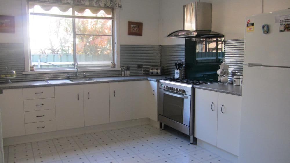 13 Blair Street, CULCAIRN NSW 2660, Culcairn - Thumbnail 2
