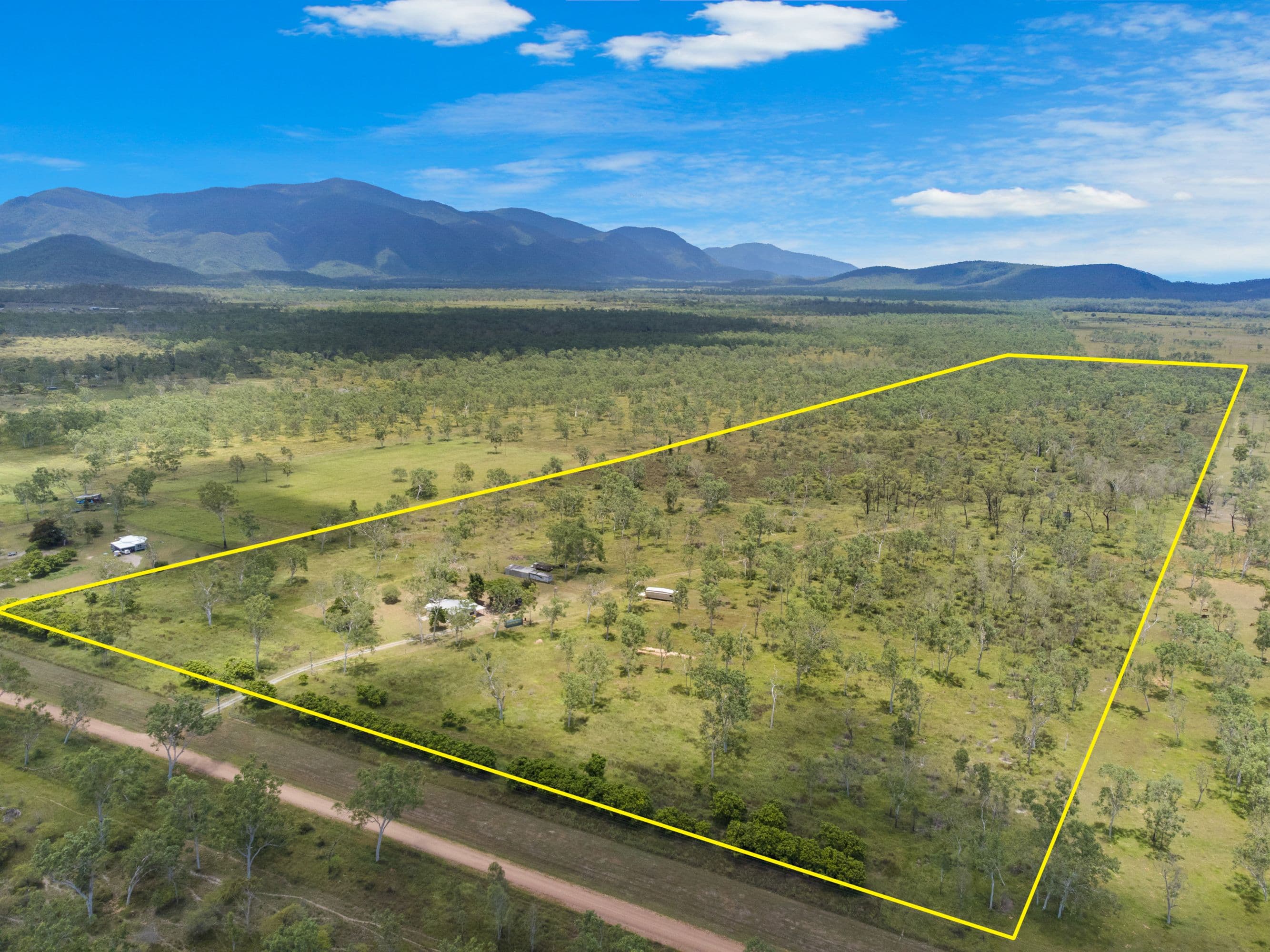 593 Coach Road, Majors Creek QLD 4816, Majors Creek - Thumbnail 2