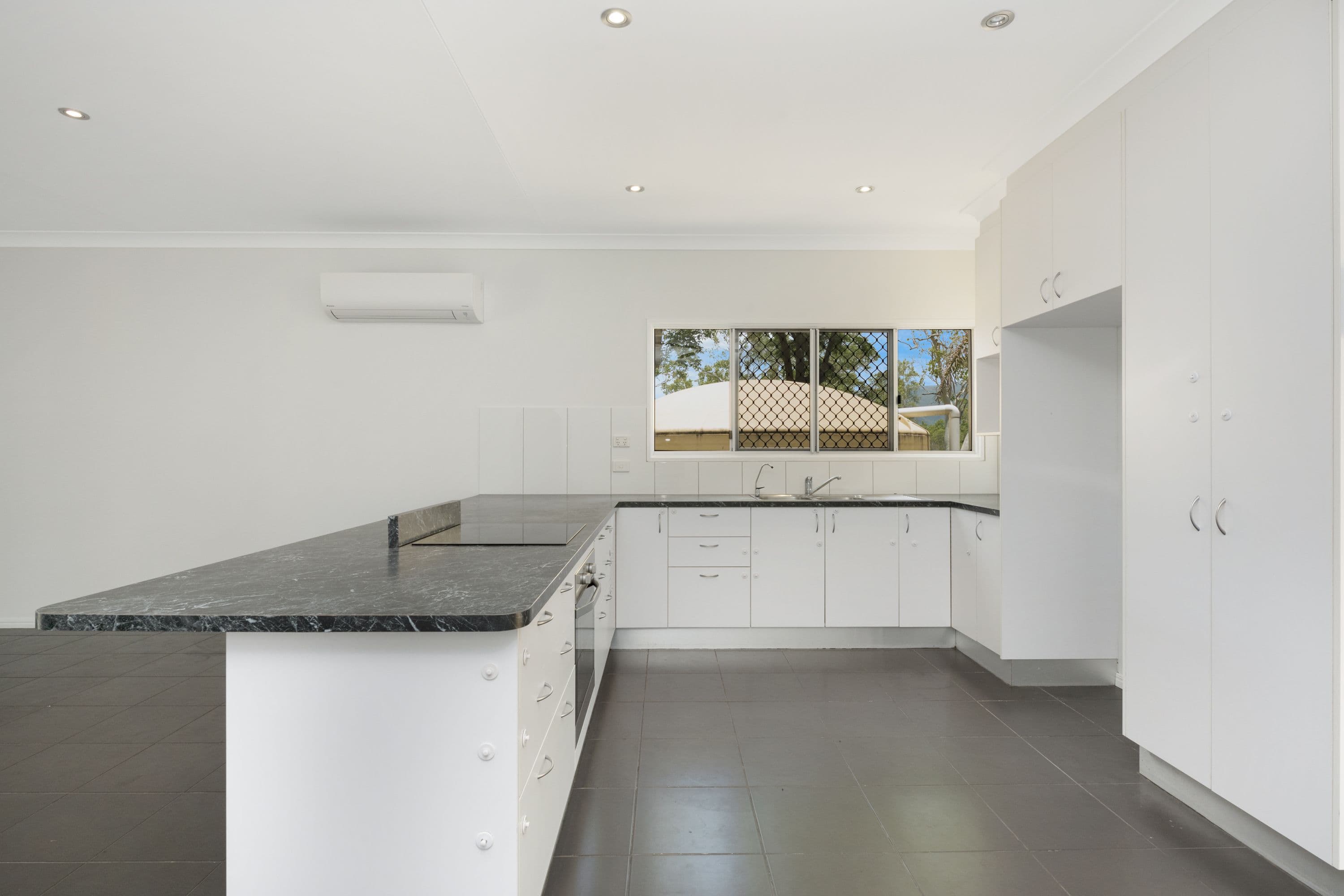 593 Coach Road, Majors Creek QLD 4816, Majors Creek - Thumbnail 6