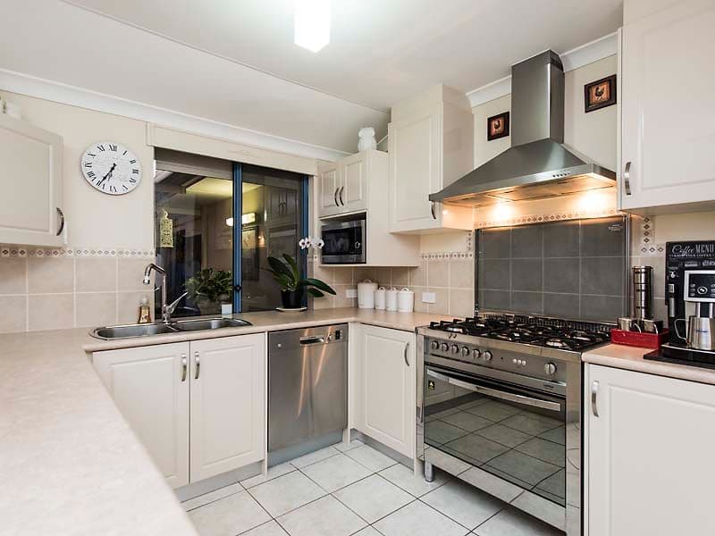 43 Townsend Road, Rockingham WA 6168, Rockingham - Thumbnail 2