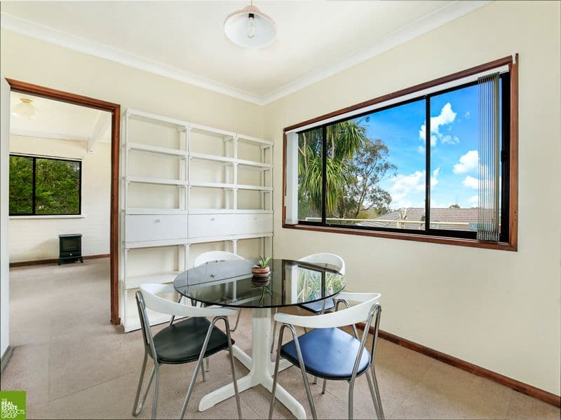 15 Loch Lomond Avenue, Farmborough Heights - Image 1