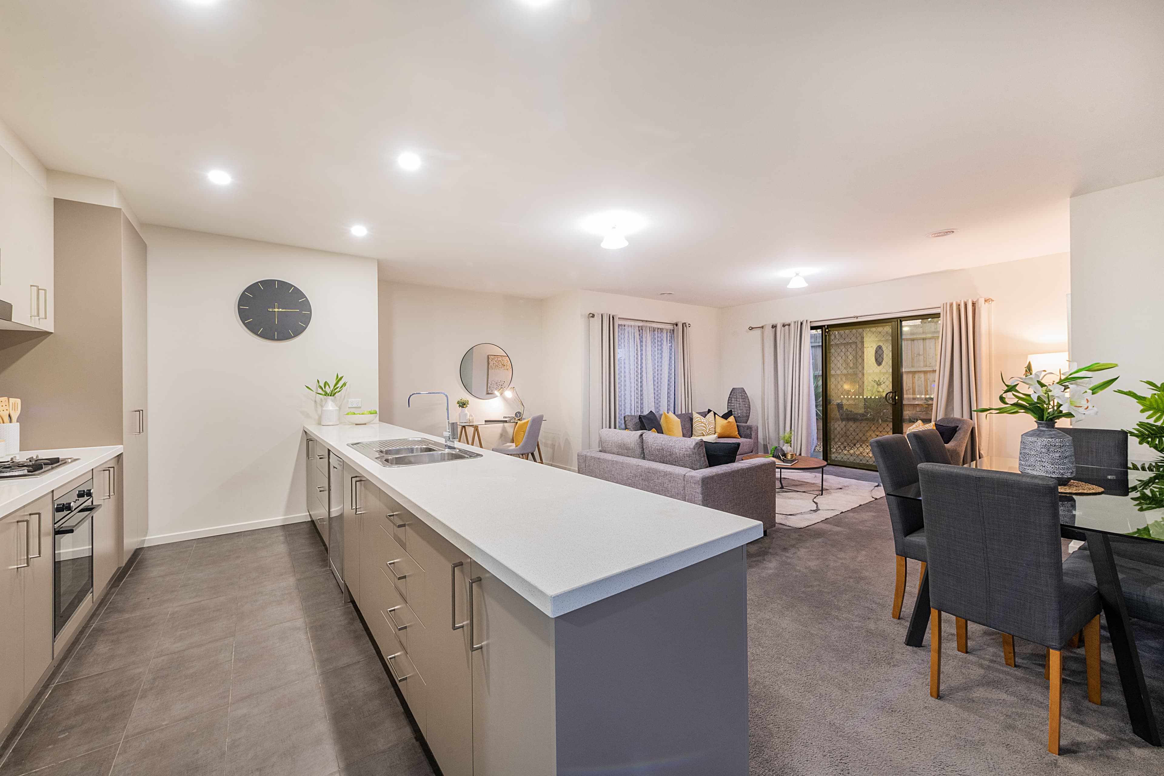 2 Lynn Drive, Ferntree Gully VIC 3156, Ferntree Gully - Thumbnail 2