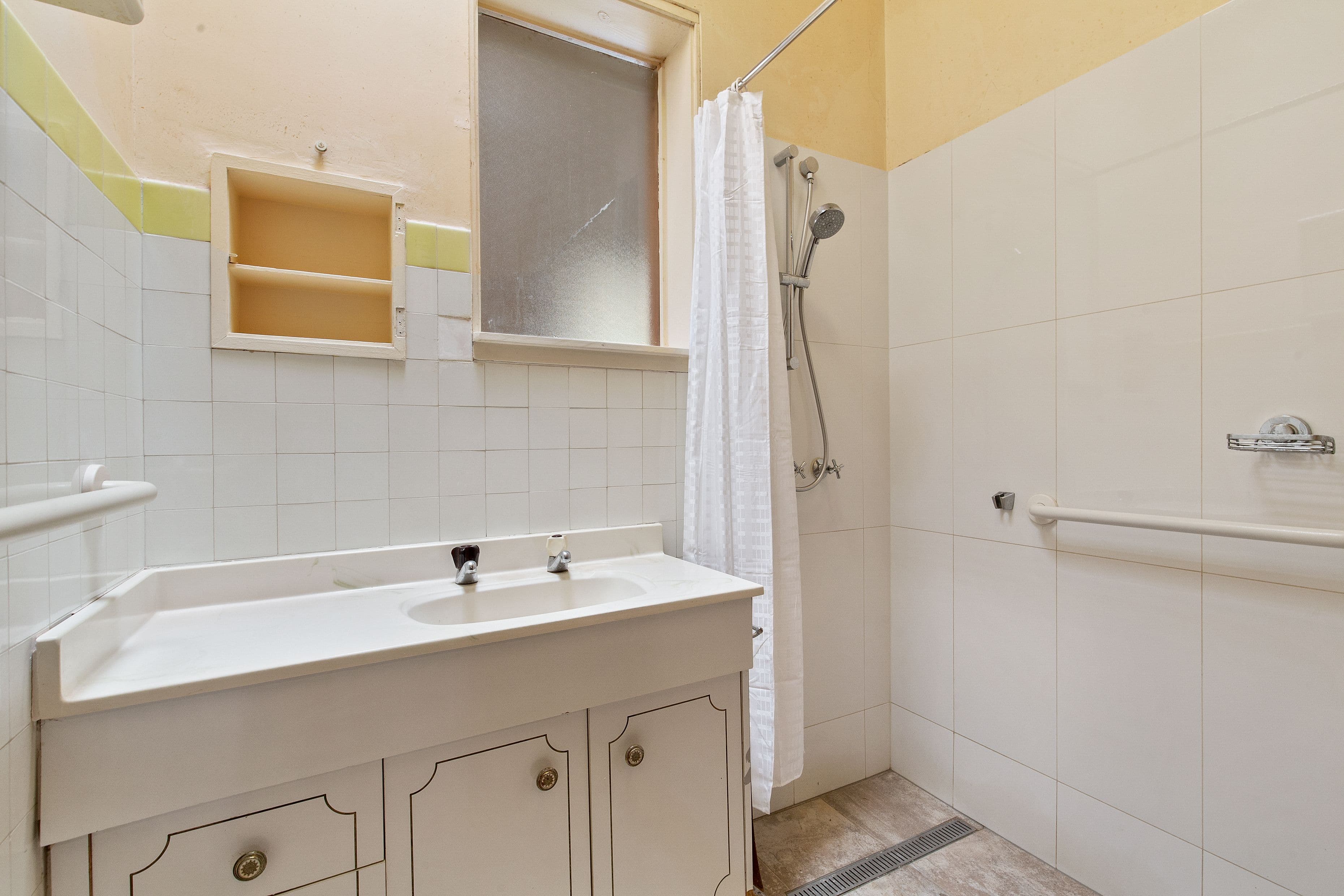16 Butler Crescent, Glengowrie SA 5044, Glengowrie - Thumbnail 7