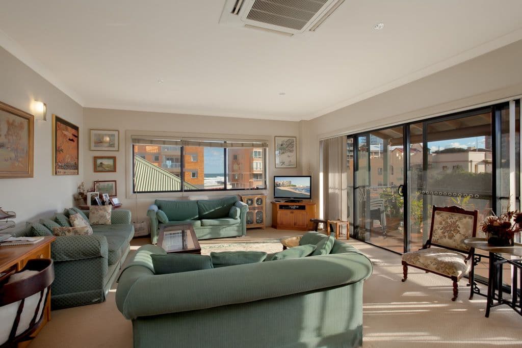 38 Zaara Street, NEWCASTLE NSW 2300, Newcastle East - Image 1