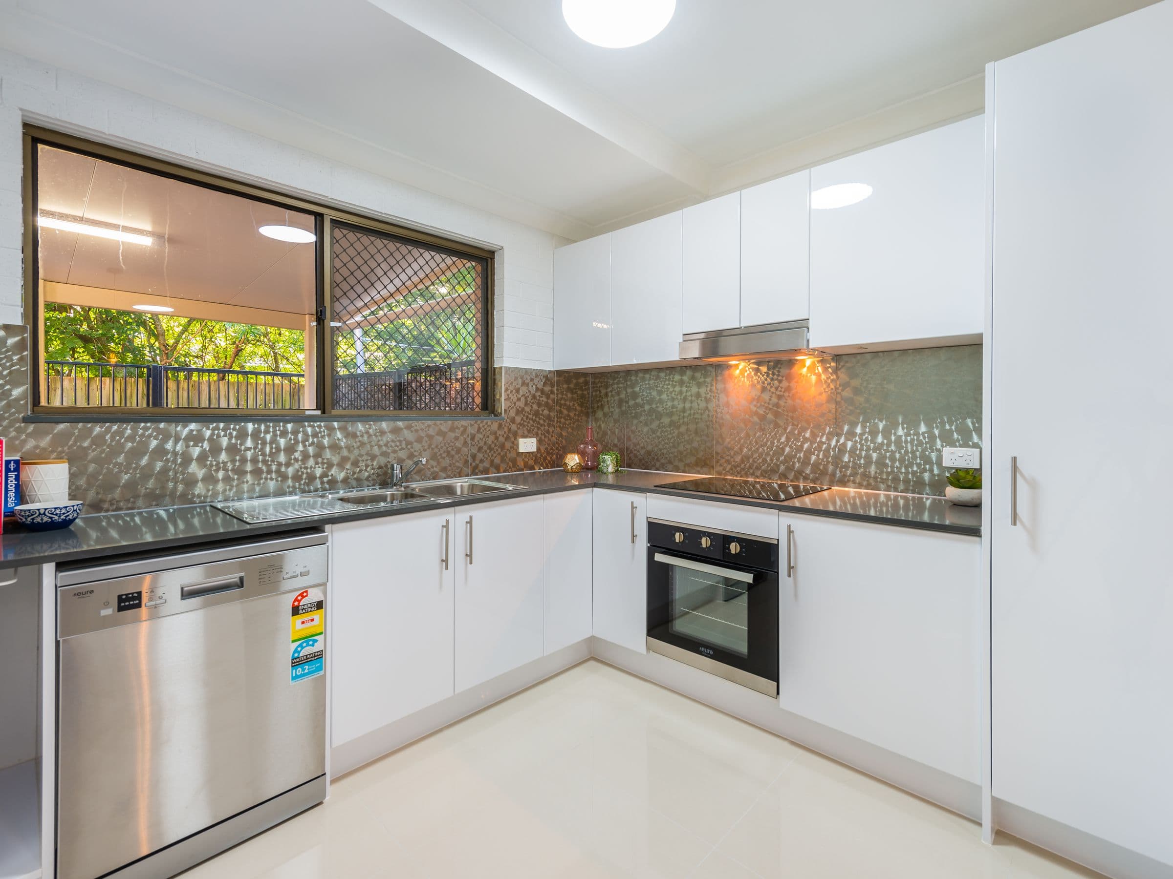 33 Tolverne Street, Rochedale South QLD 4123, Rochedale South - Thumbnail 3