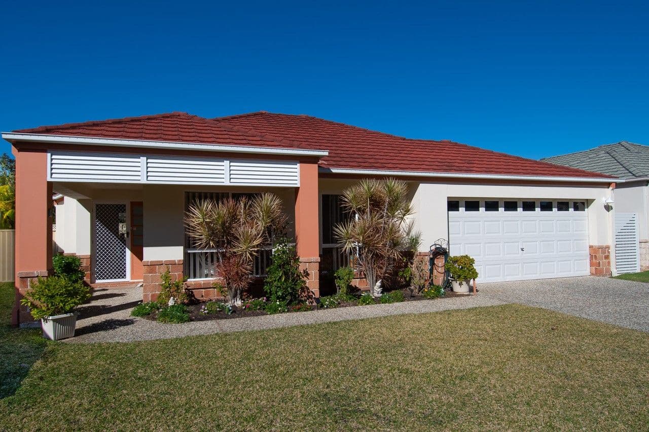 18 Leighanne Crescent, Arundel QLD 4214, Arundel - Image 1