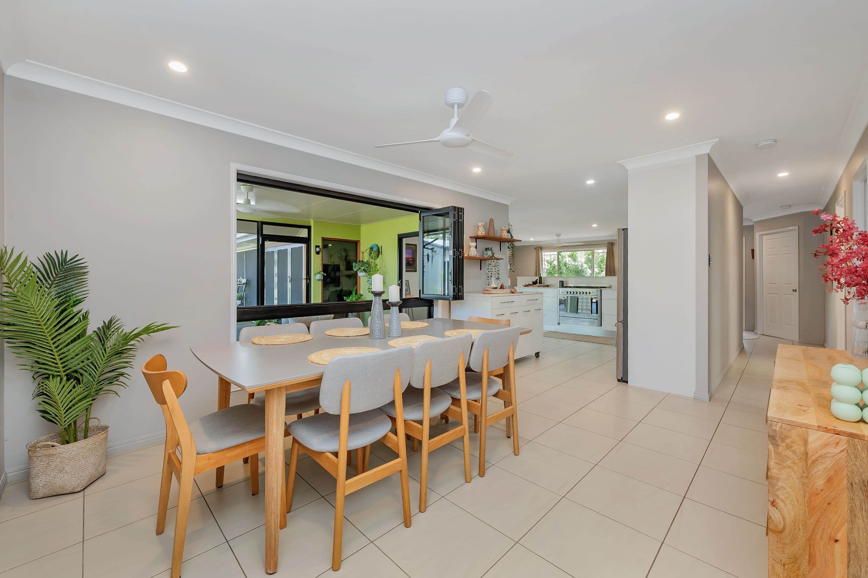 6 Crown Court, Kirwan QLD 4817, Kirwan - Thumbnail 4