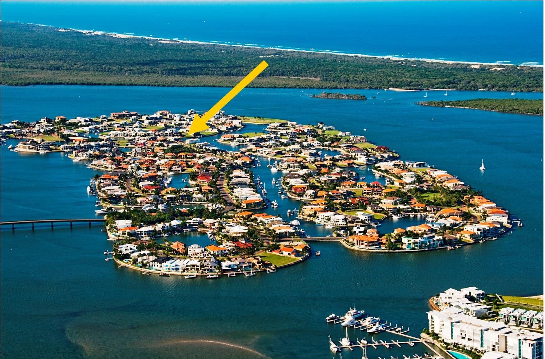 70 Royal Albert Crescent, SOVEREIGN ISLANDS QLD 4216, Sovereign Islands - Thumbnail 6
