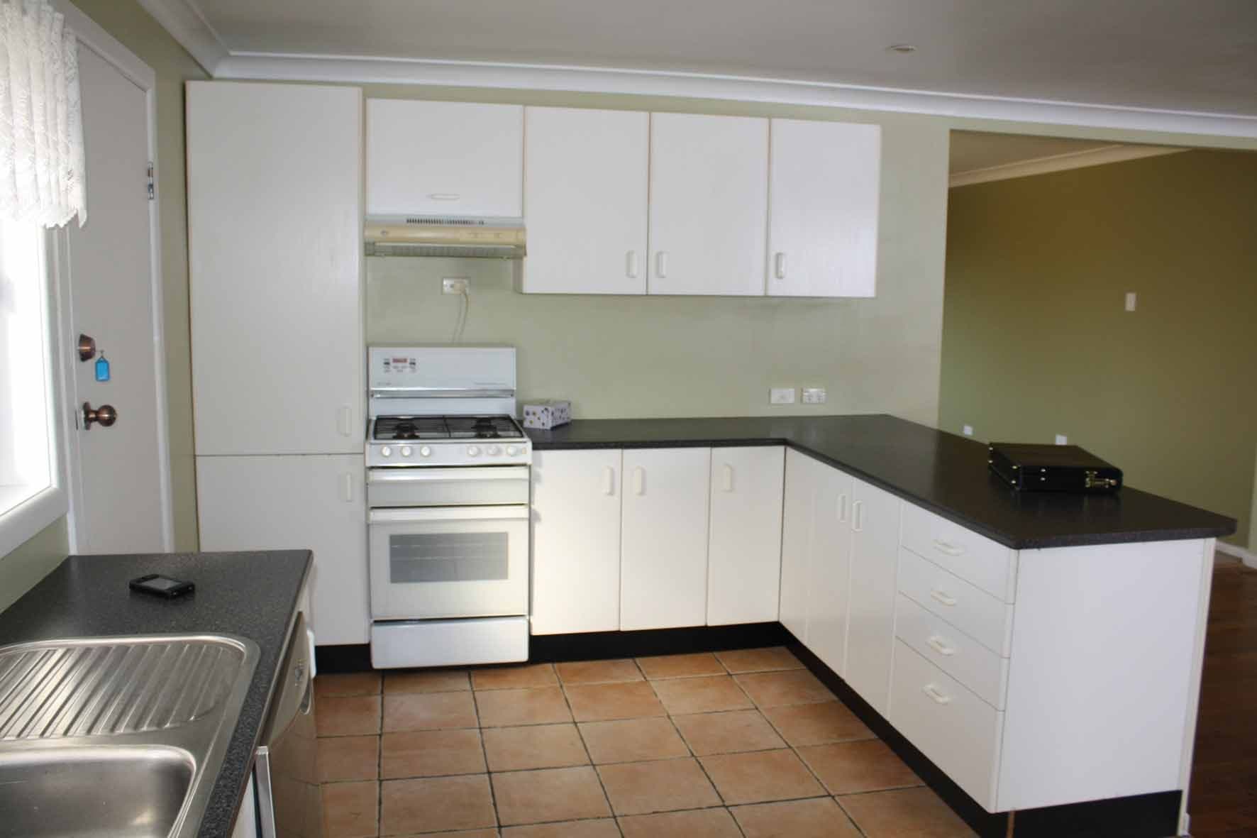 204 Meade Street, GLEN INNES NSW 2370, Glen Innes - Thumbnail 4