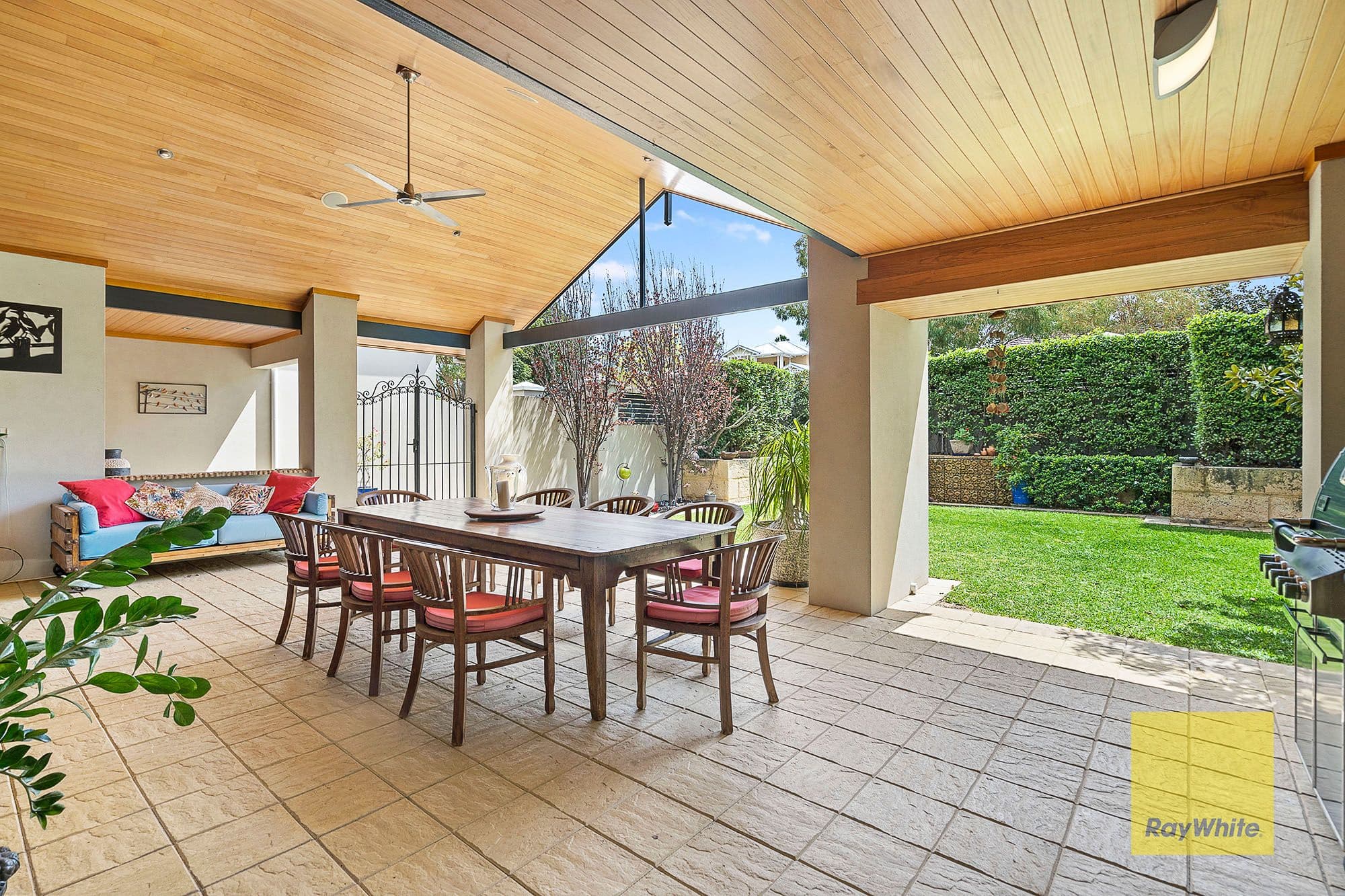 22 Neville Road, Dalkeith WA 6009, Dalkeith - Thumbnail 2