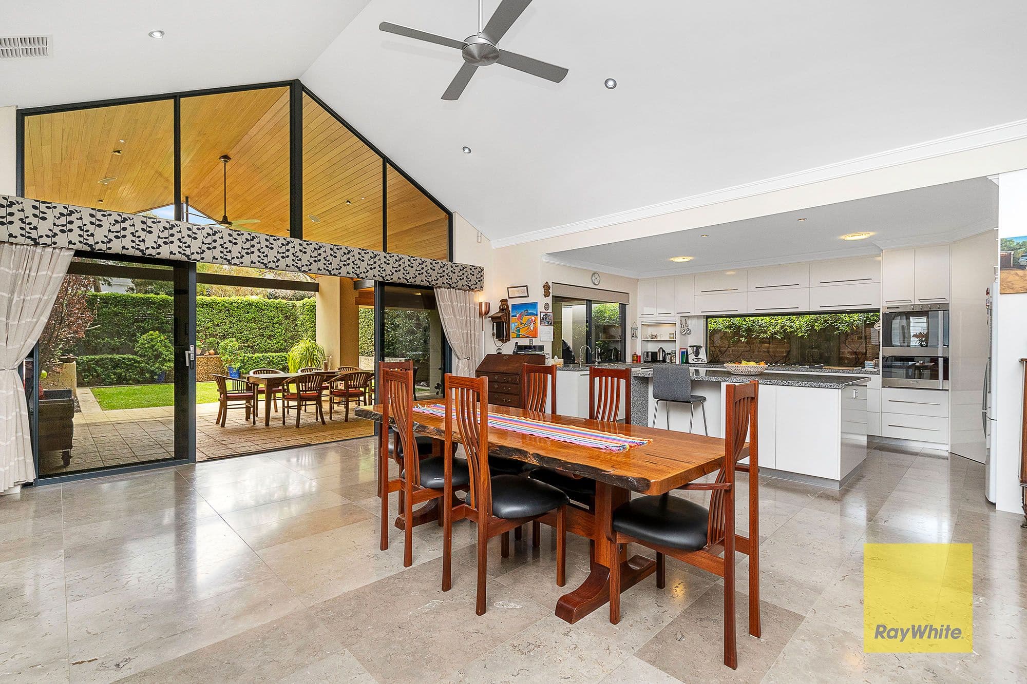 22 Neville Road, Dalkeith WA 6009, Dalkeith - Thumbnail 3