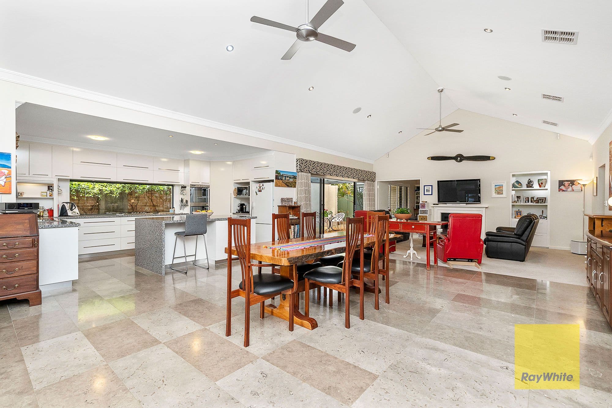 22 Neville Road, Dalkeith WA 6009, Dalkeith - Thumbnail 6