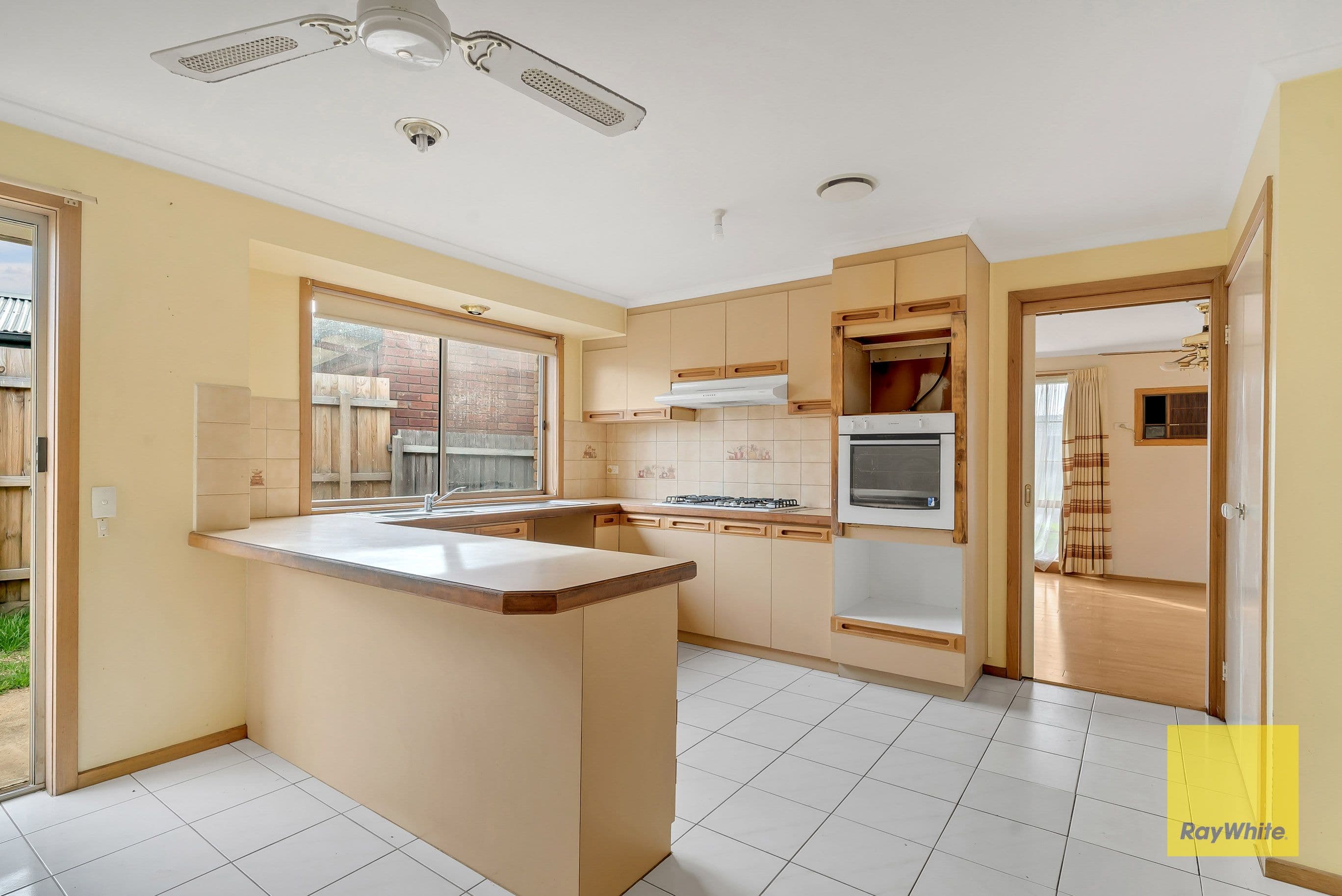 40 Mirambeek Road, Hoppers Crossing VIC 3029, Hoppers Crossing - Thumbnail 6
