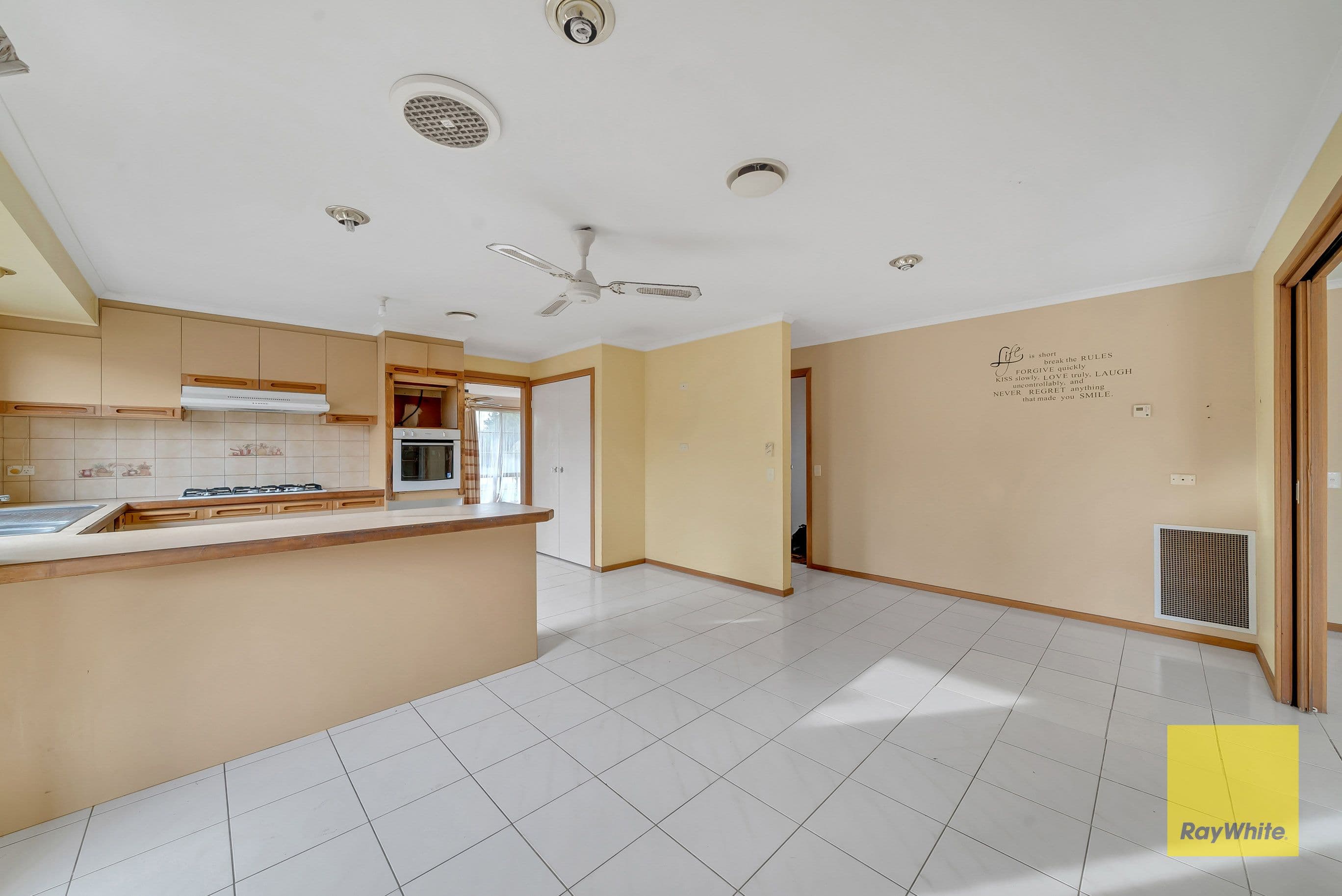 40 Mirambeek Road, Hoppers Crossing VIC 3029, Hoppers Crossing - Thumbnail 8