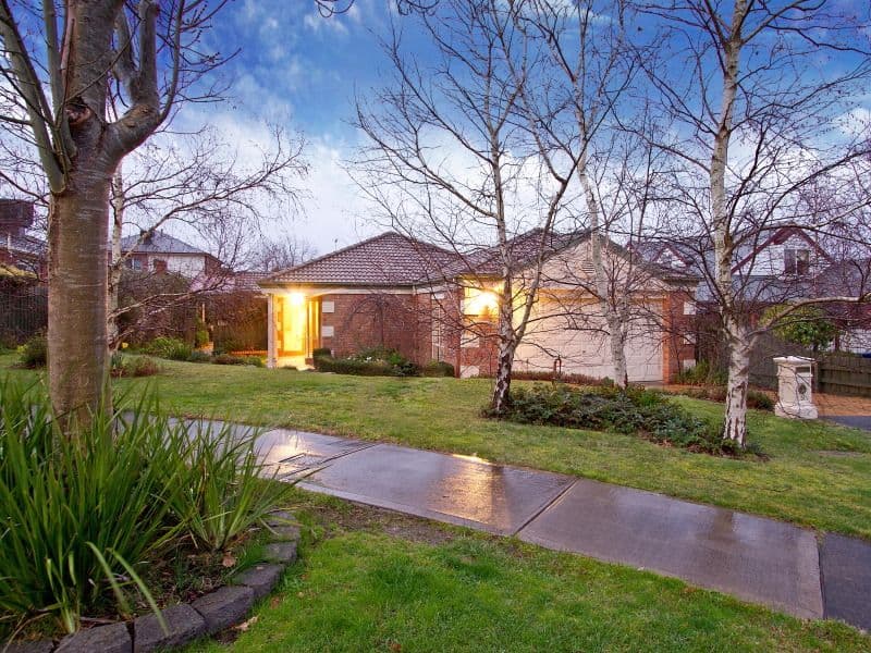 9 Kensington Avenue, FRANKSTON SOUTH VIC 3199, Frankston South - Image 1