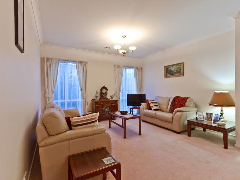 9 Kensington Avenue, FRANKSTON SOUTH VIC 3199, Frankston South - Thumbnail 2