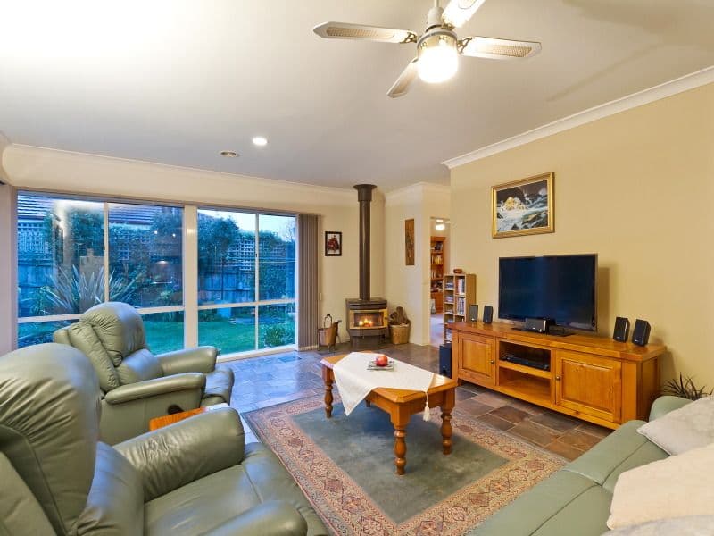 9 Kensington Avenue, FRANKSTON SOUTH VIC 3199, Frankston South - Thumbnail 5