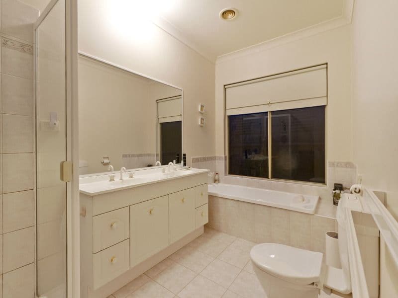 9 Kensington Avenue, FRANKSTON SOUTH VIC 3199, Frankston South - Thumbnail 7
