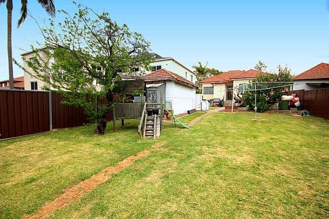 31 Avoca Street, YAGOONA NSW 2199, Yagoona - Thumbnail 8