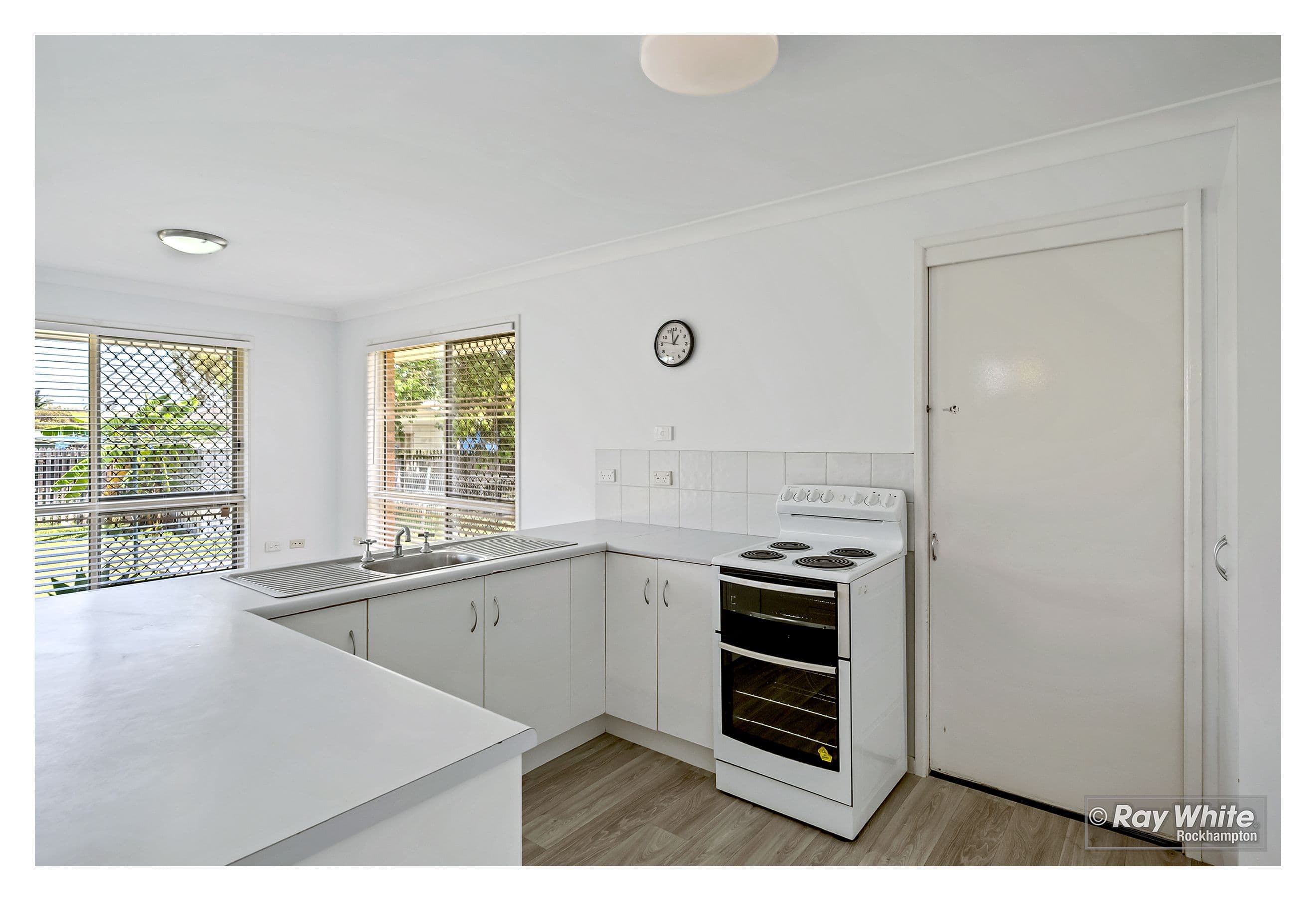 460 Richardson Road, Norman Gardens QLD 4701, Norman Gardens - Thumbnail 2