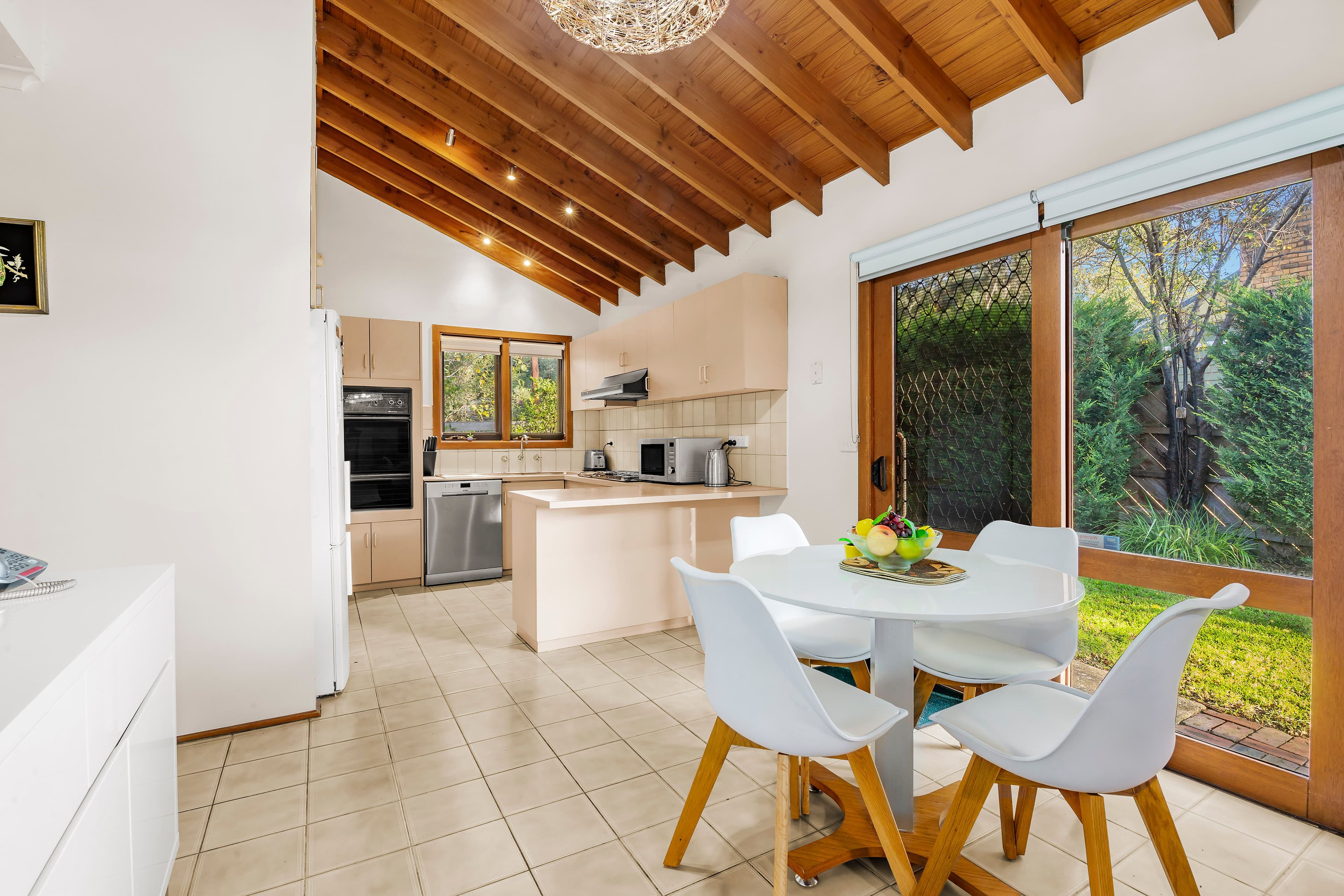 37 Macleod Parade, Macleod VIC 3085, Macleod - Thumbnail 4