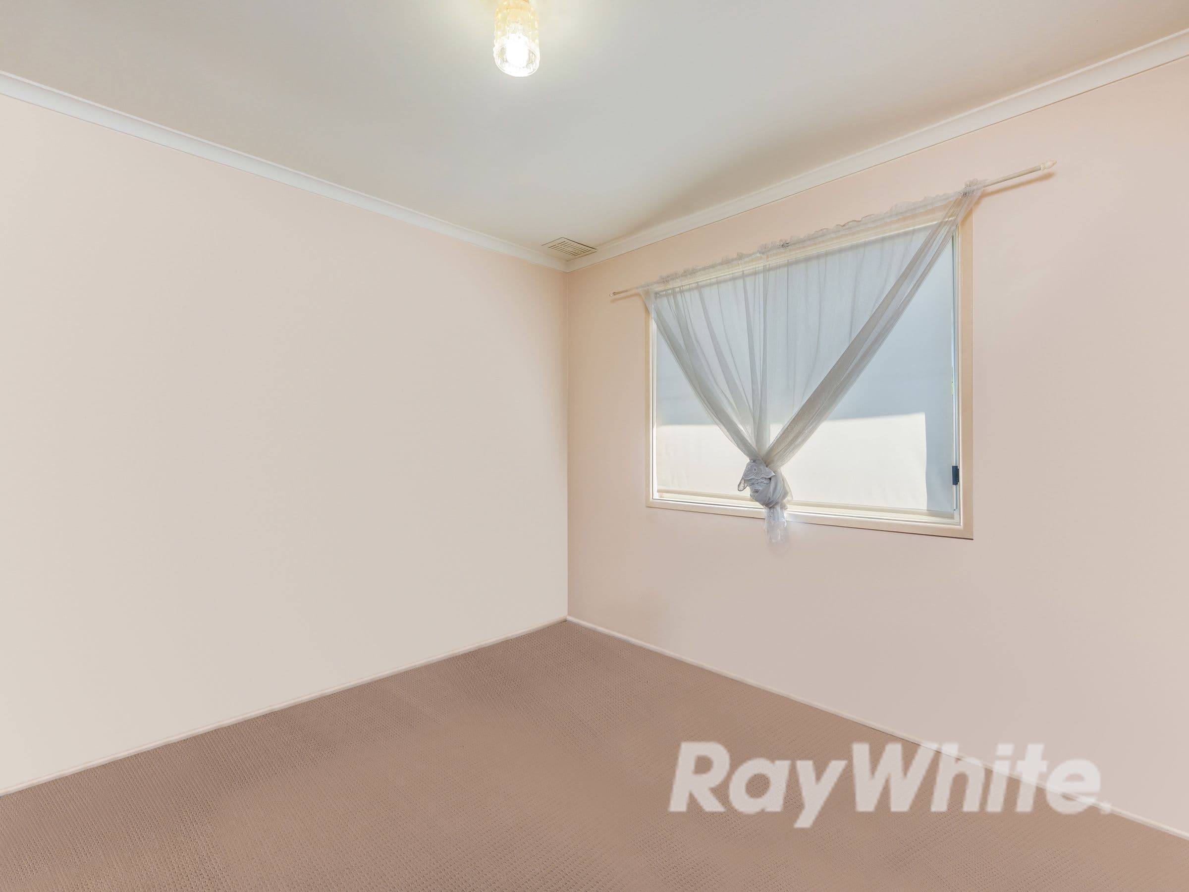 27 Gazania Street, Kingston QLD 4114, Kingston - Thumbnail 7