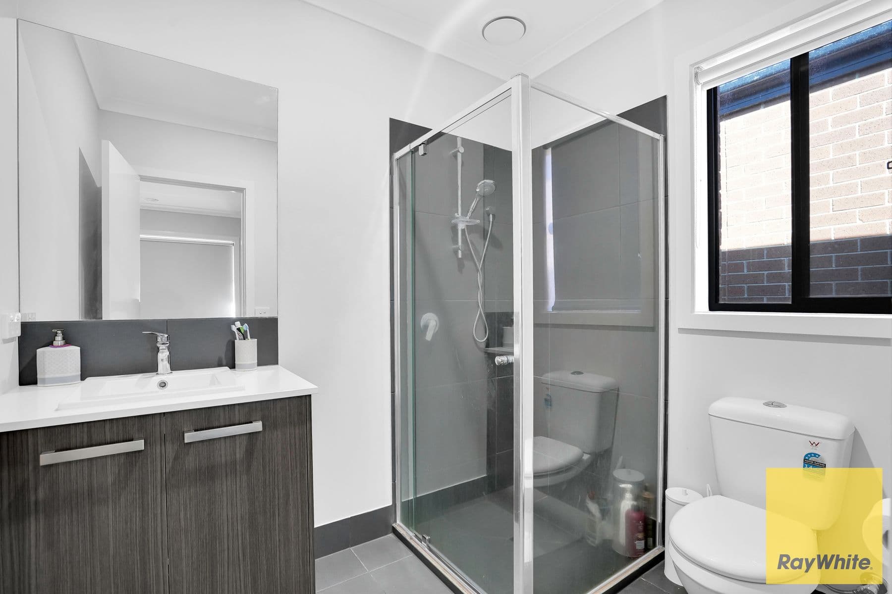 55 Morningside Drive, THORNHILL PARK VIC 3335, Thornhill Park - Thumbnail 4