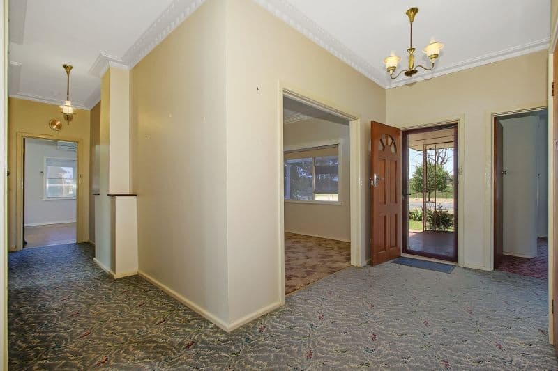 113 Commercial Street, Walla Walla - Thumbnail 3