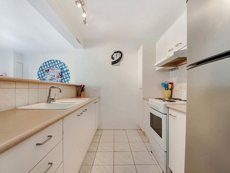 4 Sherwood Close, MUDGEERABA QLD 4213, Mudgeeraba - Thumbnail 5