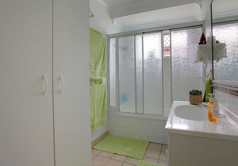 2 Dalkeith Crescent, MOUNT LOUISA QLD 4814, Mount Louisa - Thumbnail 5
