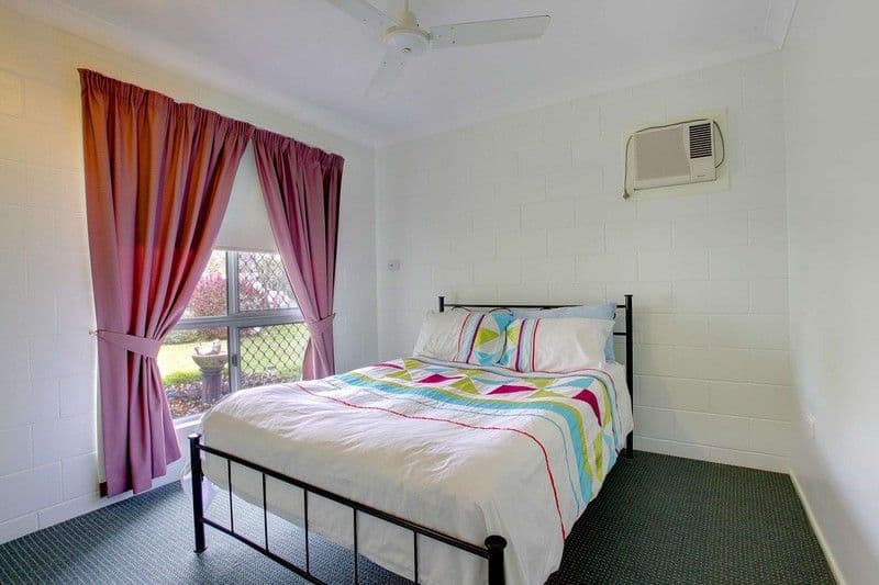 2 Dalkeith Crescent, MOUNT LOUISA QLD 4814, Mount Louisa - Thumbnail 7